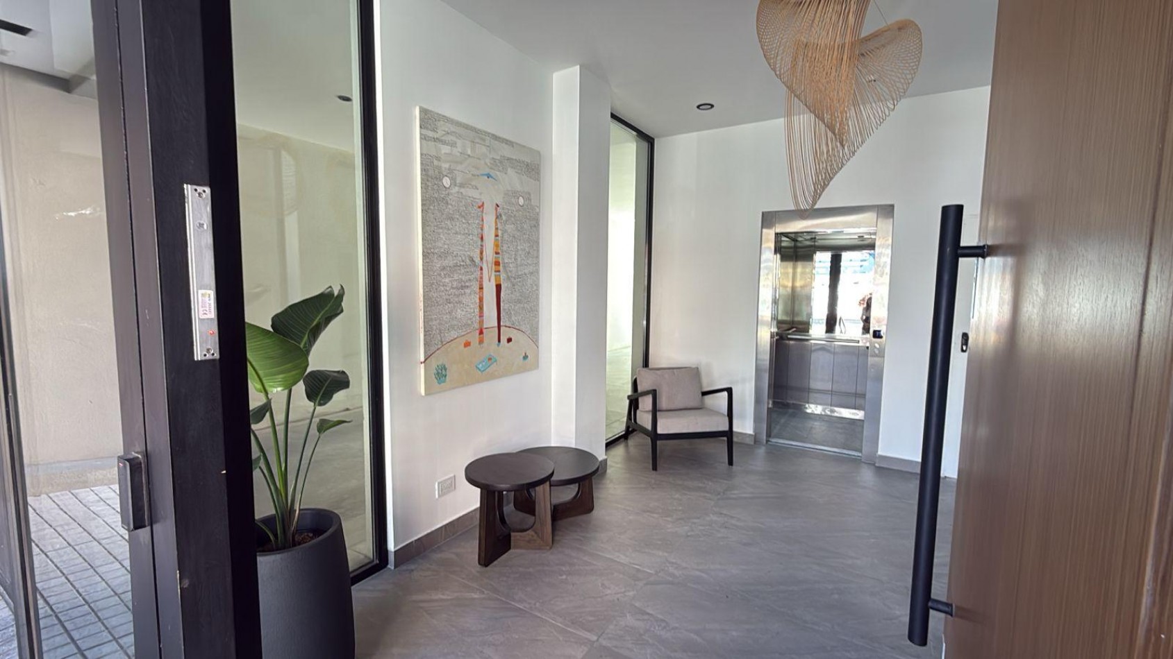 DEPARTAMENTO A ESTRENAR 3 AMBIENTES CON COCHERA Y BAULERA . ENTREGA FEBRERO 2026-PLAYA GRANDE 