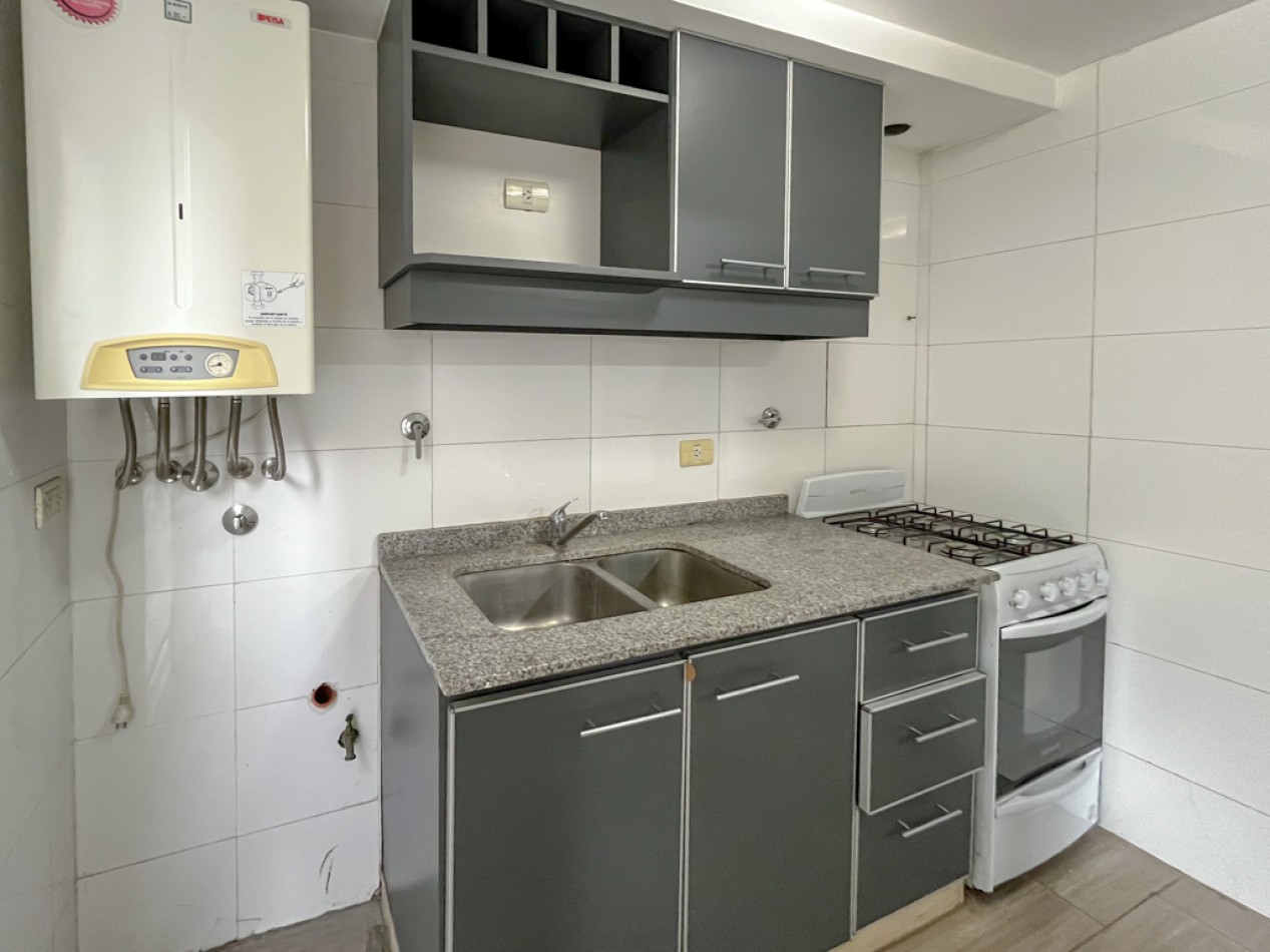 3 Ambientes con cochera, plaza Mitre