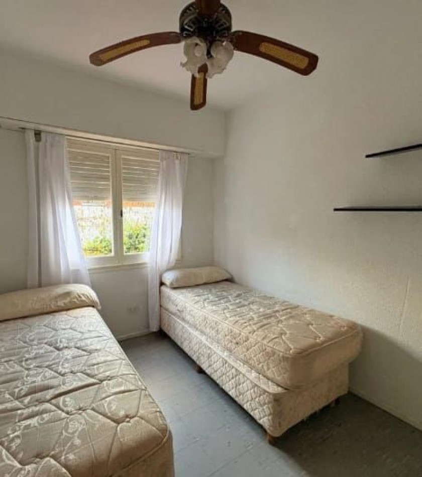 DEPARTAMENTO DOS AMBIENTES A LA CALLE .MIRAMAR