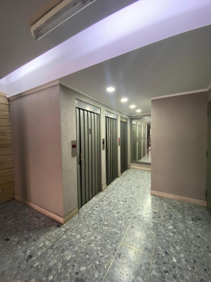 Venta Departamento 2 ambientes con patio