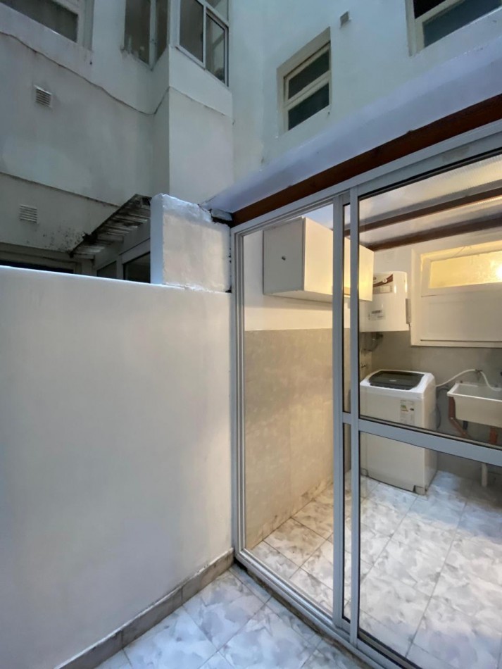 Venta Departamento 2 ambientes con patio