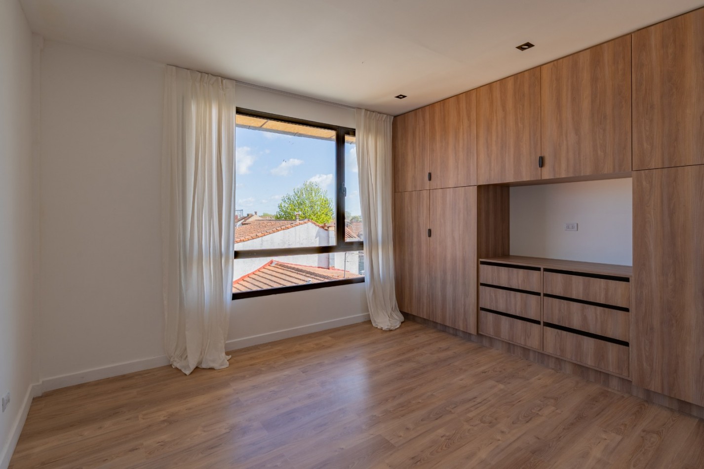  VENTA DEPARTAMENTO PH 3 AMBIENTES AL FRENTE CON COCHERA