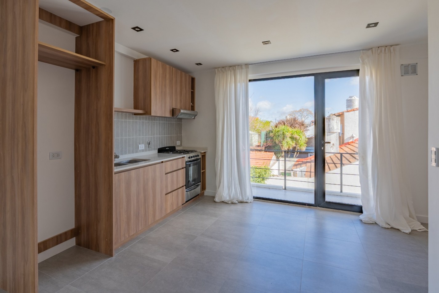  VENTA DEPARTAMENTO PH 3 AMBIENTES AL FRENTE CON COCHERA