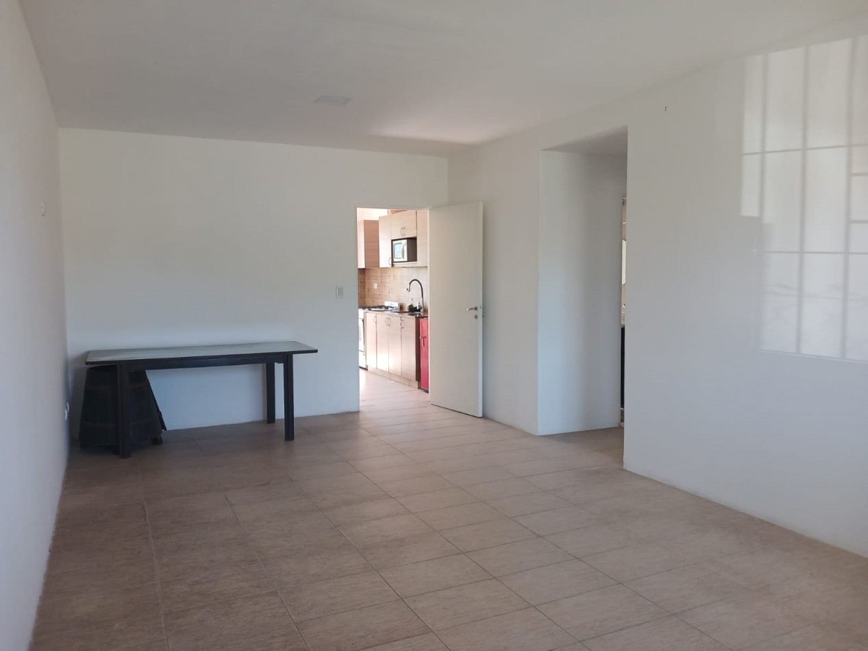 Venta casa 3 ambientes garaje y parque