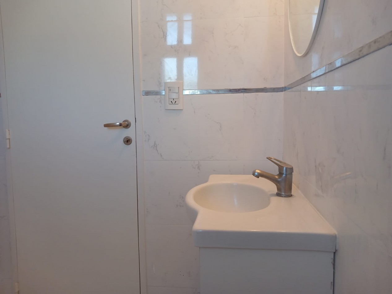 Venta casa 3 ambientes garaje y parque