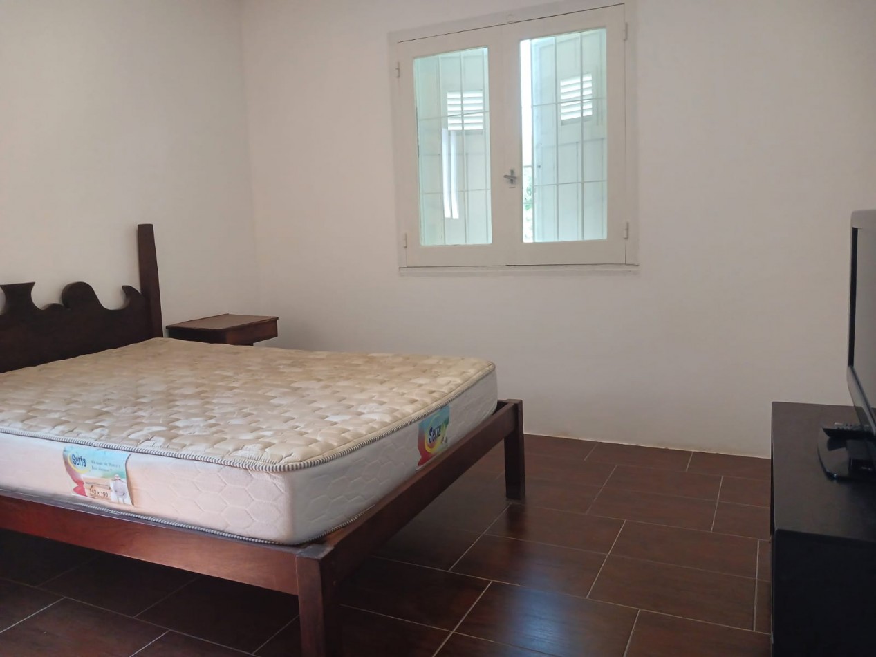 Venta casa 3 ambientes garaje y parque