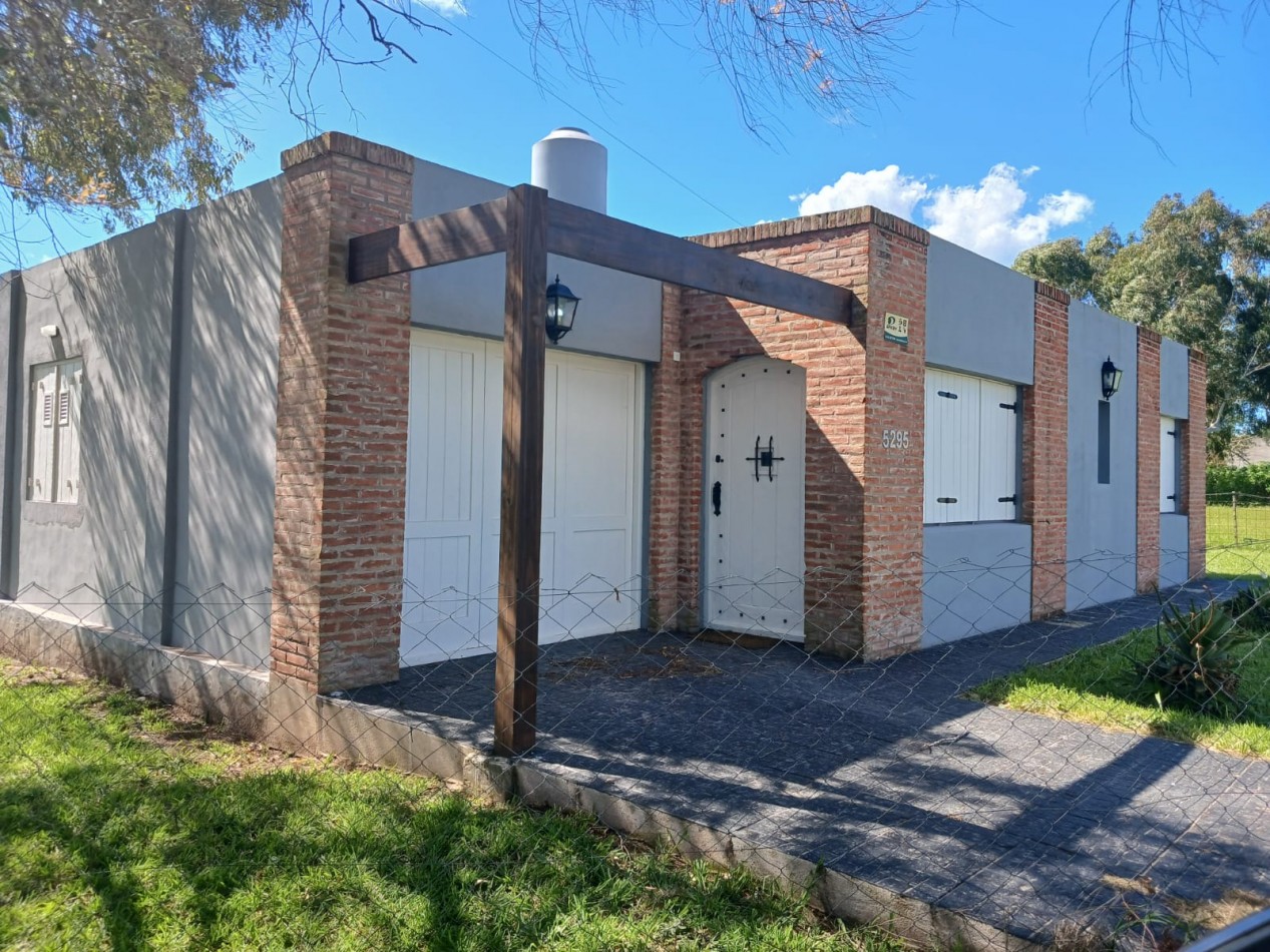 Venta casa 3 ambientes garaje y parque