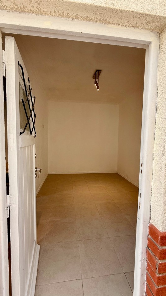 PH 2 AMBIENTES RECICLADO ZONA CHAUVIN.