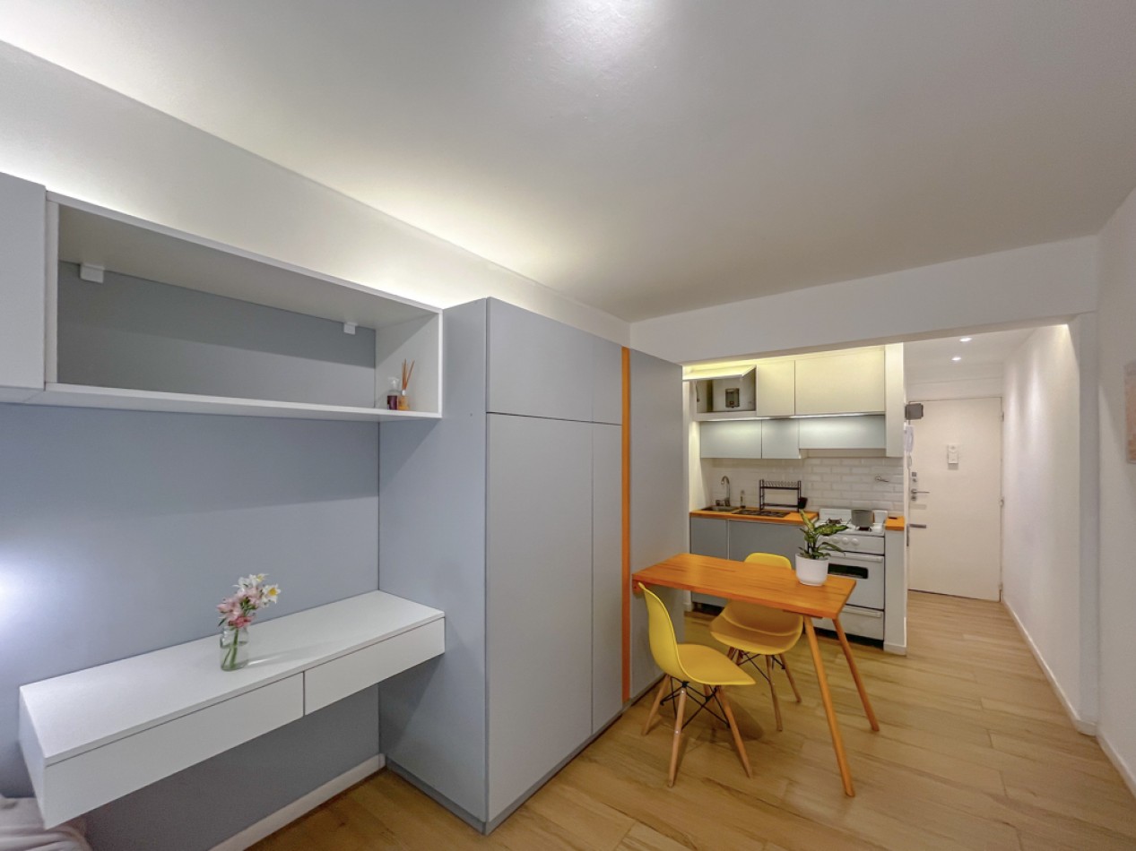 venta monoambiente a la calle con balcon