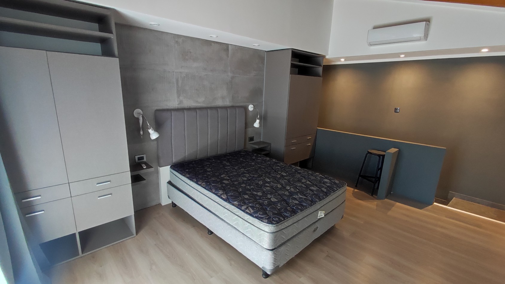 Chalet 5 ambientes C/pileta y Quincho