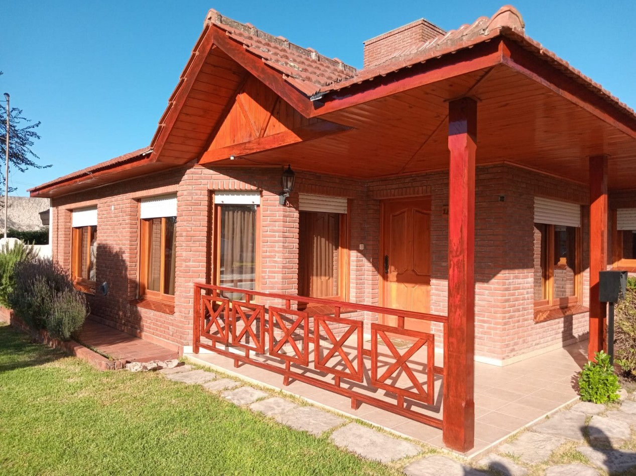 CASA 4 AMBIENTES BARRIO RESIDENCIAL MIRAMAR -APTO CREDITO