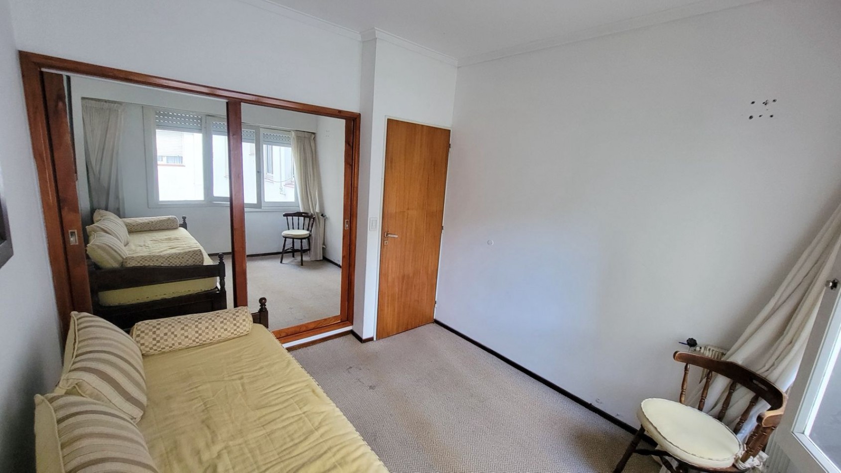 DEPARTAMENTO 3 AMBIENTES C/ BALCON + DEPENDECIA 