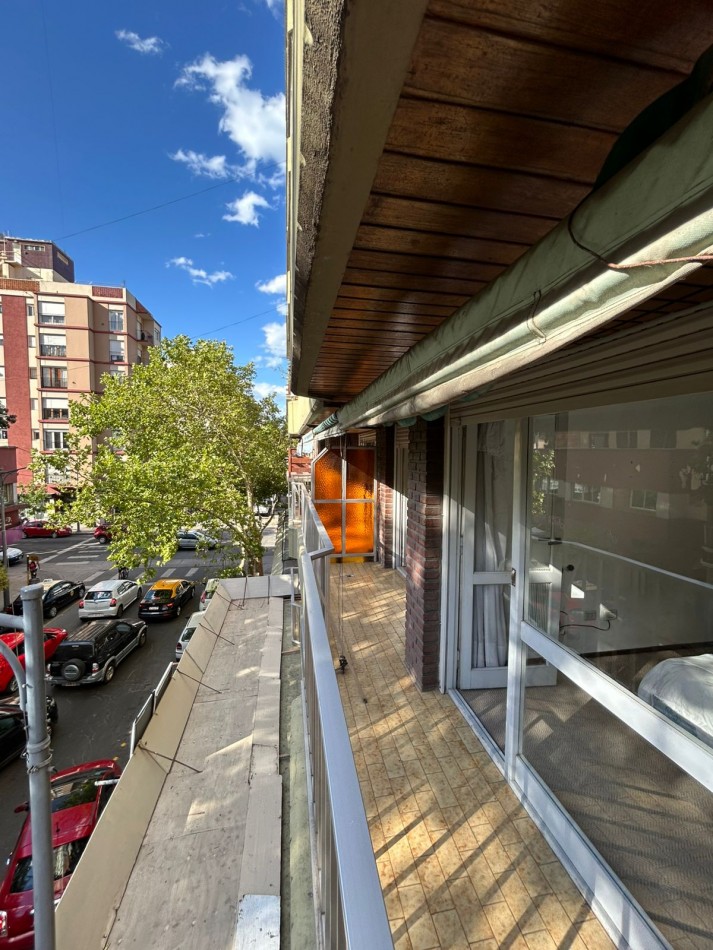 DEPARTAMENTO 3 AMBIENTES C/ BALCON + DEPENDECIA 