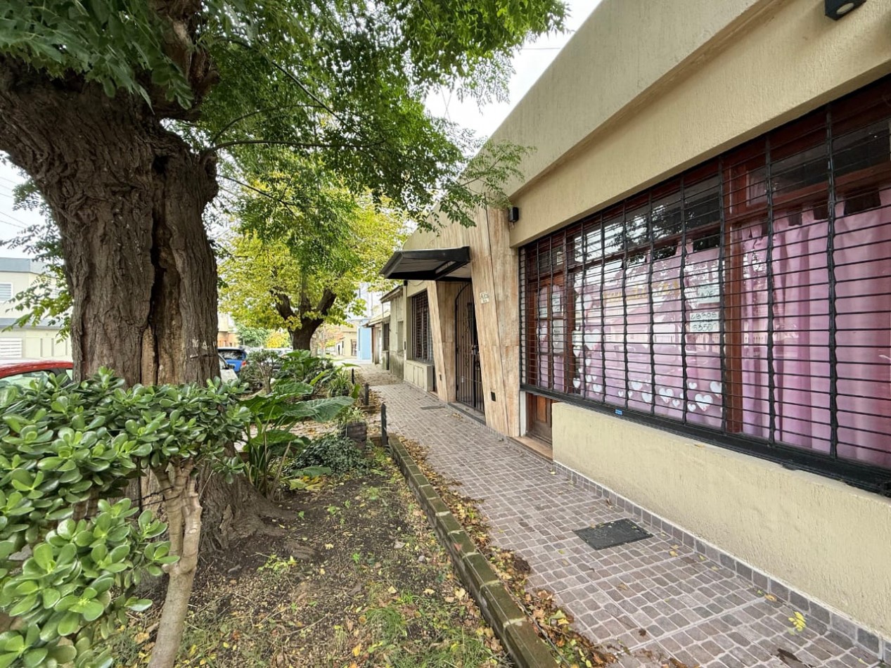 Alquiler local a la calle zona universidad