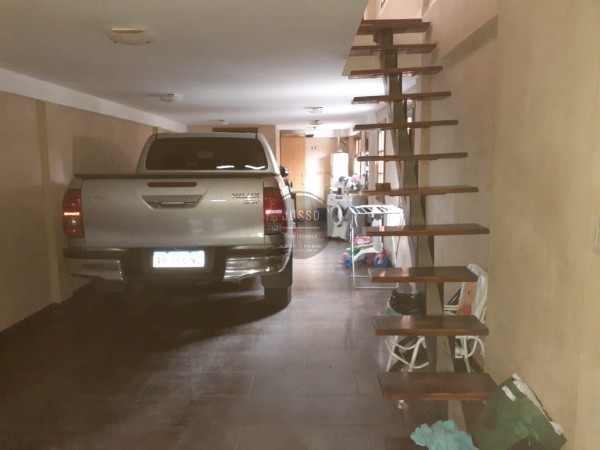 CASA 5 AMBIENTES CON PARQUE Y QUINCHO - BARRIO JARDIN PERALTA RAMOS-APTA CREDITO