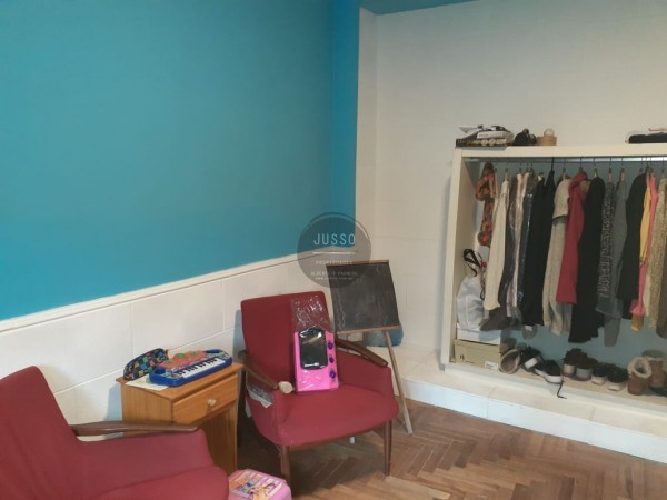 CASA 5 AMBIENTES CON PARQUE Y QUINCHO - BARRIO JARDIN PERALTA RAMOS-APTA CREDITO