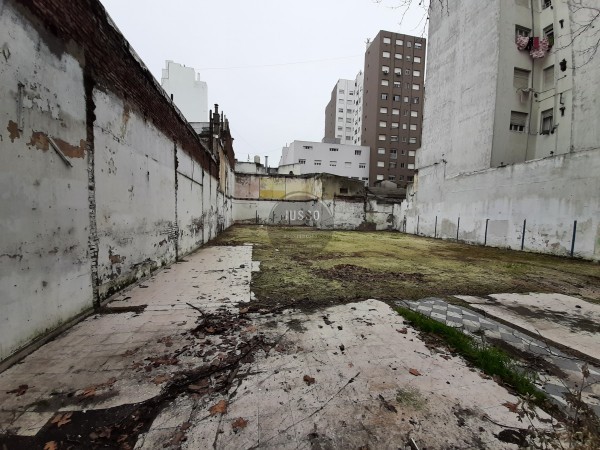 LOTE COMERCIAL PLENO CENTRO OPTIMO EMPRENDIMIENTOS