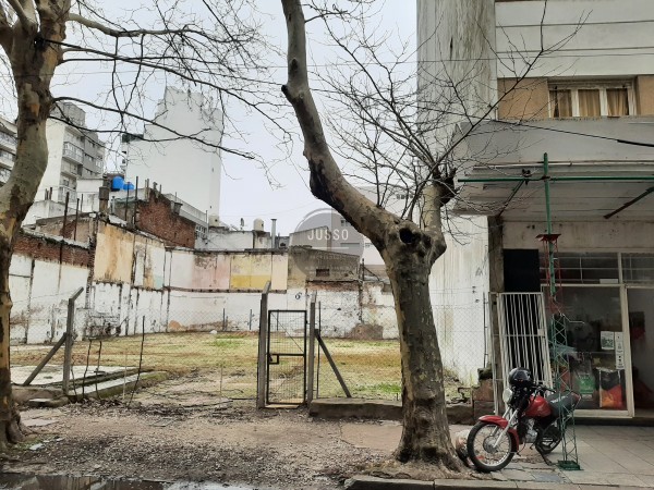 LOTE COMERCIAL PLENO CENTRO OPTIMO EMPRENDIMIENTOS