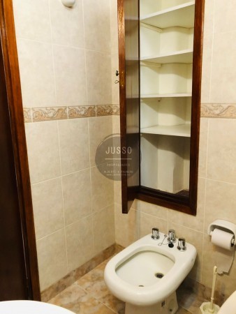 CASA 4 AMBIENTES VENTA TRES ARROYOS CENTRICA