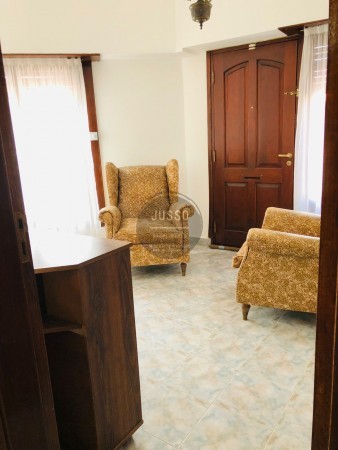 CASA 4 AMBIENTES VENTA TRES ARROYOS CENTRICA