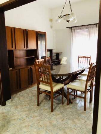 CASA 4 AMBIENTES VENTA TRES ARROYOS CENTRICA