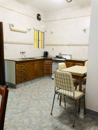 CASA 4 AMBIENTES VENTA TRES ARROYOS CENTRICA