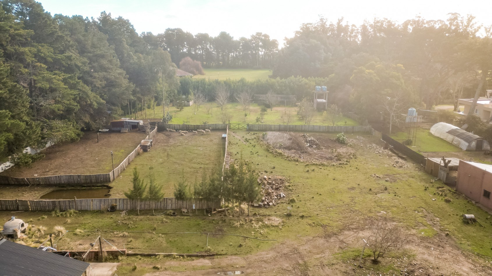 Casa quinta + Salon de Fiestas- Casa de caseros - una hectarea en Sierra de los Padres-1 hectarea