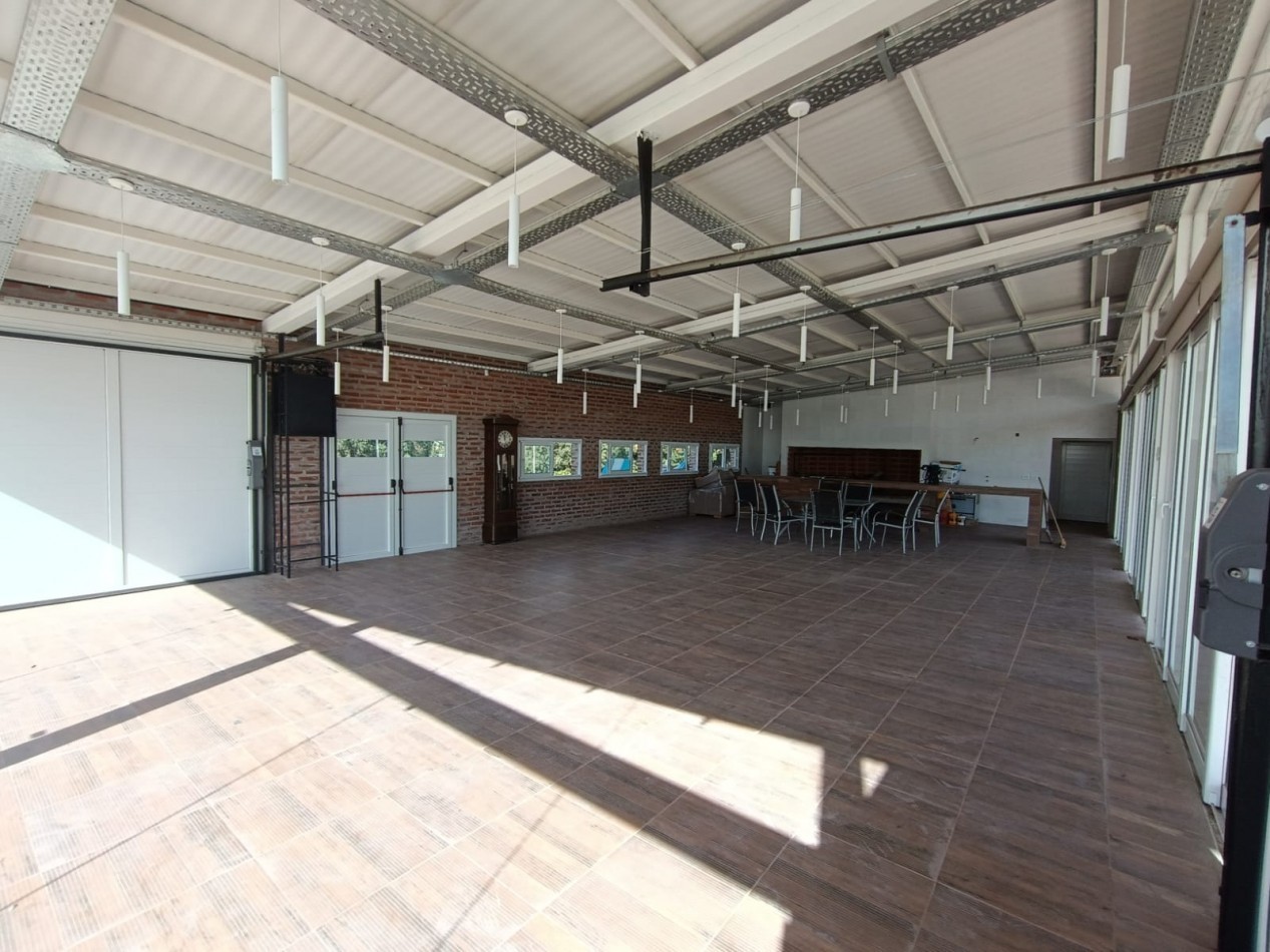 Casa quinta + Salon de Fiestas- Casa de caseros - una hectarea en Sierra de los Padres-1 hectarea