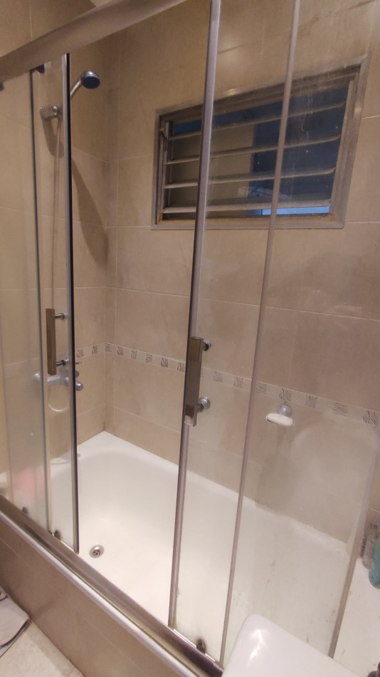 Departamento 4 ambientes c/cochera zona plaza mitre