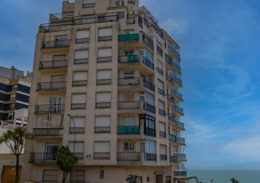 DEPARTAMENTO ZONA VARESE / VISTA LATERAL A VARESE