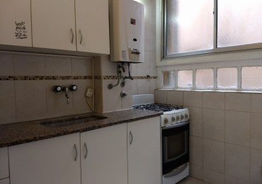 Venta Departamento 2 ambientes, Plaza Colon