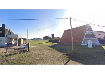 VENTA LOTE EL MARQUESADO A UNA CUADRA DEL MAR 450 M2