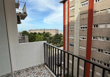 Venta Departamento 3 ambientes a la calle con balcon, reciclado y amoblado