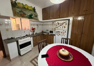 PH 4 AMBIENTES  AL FRENTE ZONA HPC