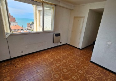 VENTA DEPARTAMENTO 2 AMBIENTES LATERAL CON DEPENDENCIA Y VISTA AL MAR LA PERLA