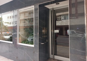 Venta Departamento 2 ambientes plaza colon