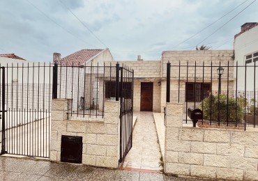 CASA 3 AMBBIENTES + DEPARTAMENTO 2 AMBIENTES 