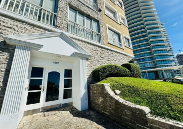 DEPARTAMENTO 3 AMBIENTES LATERAL VISTA AL MAR CON COCHERA .APTO CREDITO