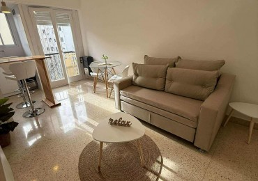 MONOAMBIENTE RECICLADO A LA CALLE.