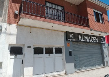 CASA CON LOCAL COMERCIAL- CERRITO Y AYOLAS